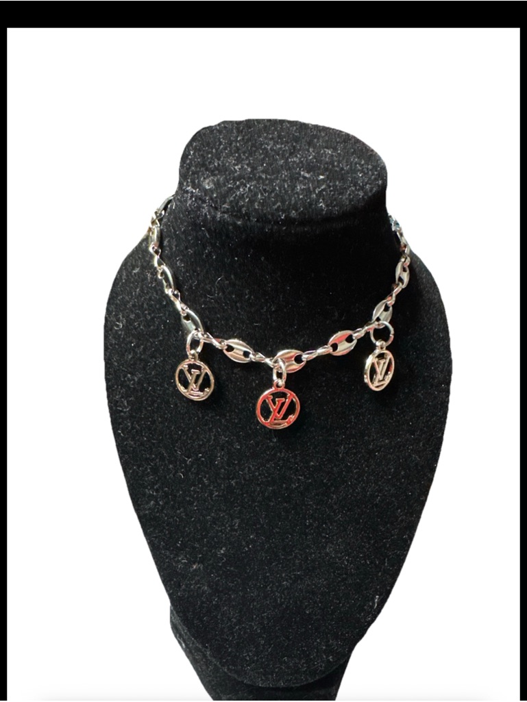 Stainless Steel Silver-Tone Chain Bracelet With Triple Disc Charms 50$